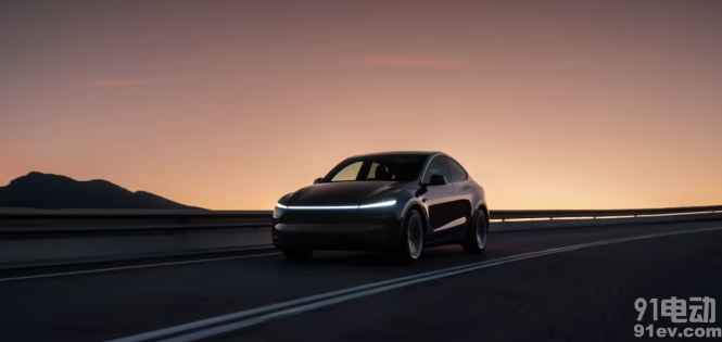 消息称特斯拉计划推出 Model Y 六座版车型，面向全球市场销售 ... ...