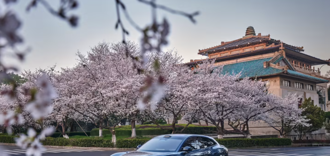 小米 YU7 车型预约咨询现已开启，5 月 22 日发布